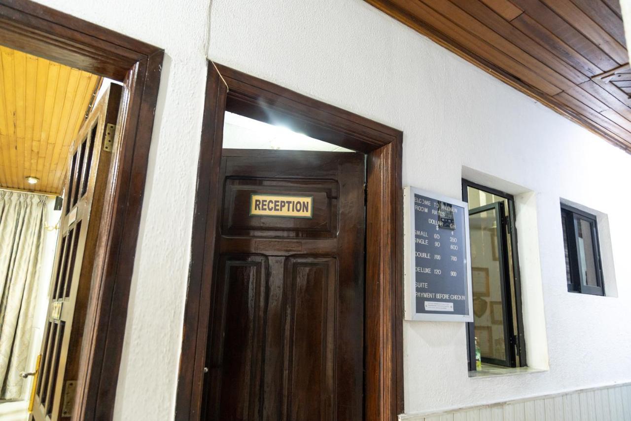 Hill View Hotel West Airport Accra Exterior photo